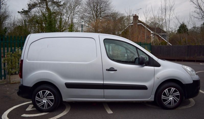 
								Citroen Berlingo full									