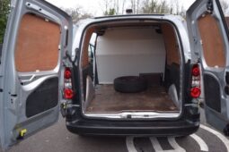 
										Citroen Berlingo full									