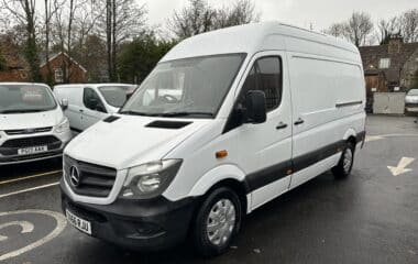 Mercedes-Benz Sprinter 2.1 313 CDi BlueEFFICIENCY 20 Anniversary 7G-Tronic RWD L2 H3 4dr