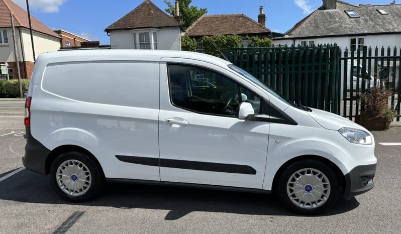 
								Ford Transit Courier 1.5 TDCi Trend Panel Van 5dr Diesel Manual L1 Euro 6 (95 ps) full									