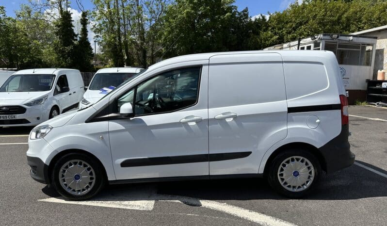 
								Ford Transit Courier 1.5 TDCi Trend Panel Van 5dr Diesel Manual L1 Euro 6 (95 ps) full									