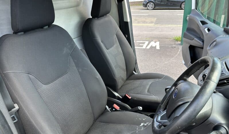 
								Ford Transit Courier 1.5 TDCi Trend Panel Van 5dr Diesel Manual L1 Euro 6 (95 ps) full									